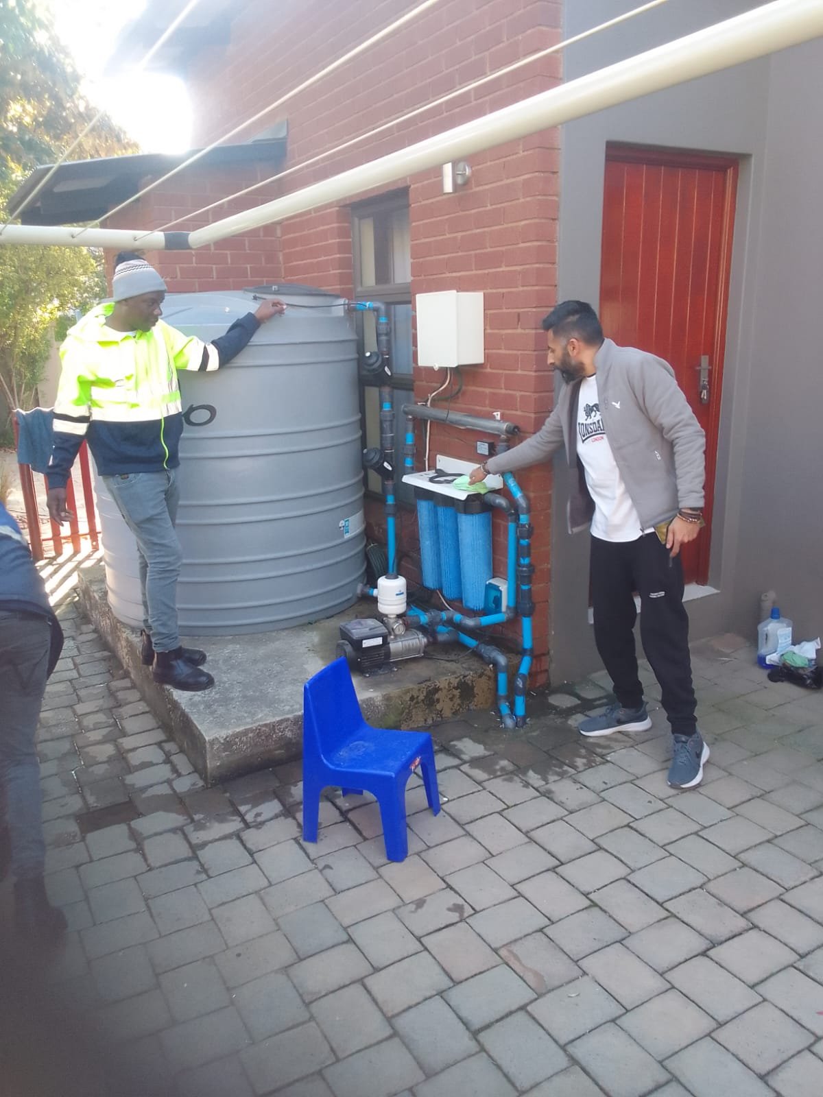 JoJo Tank Installation